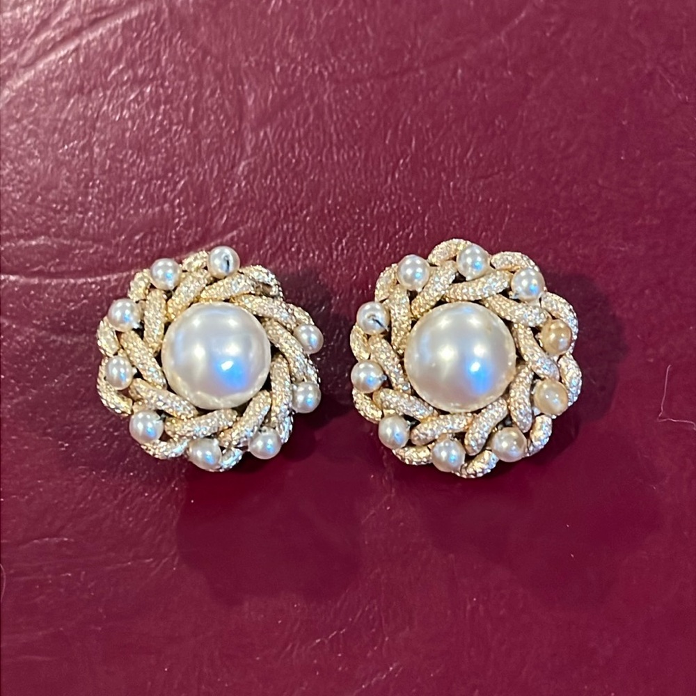 Costume jewelry